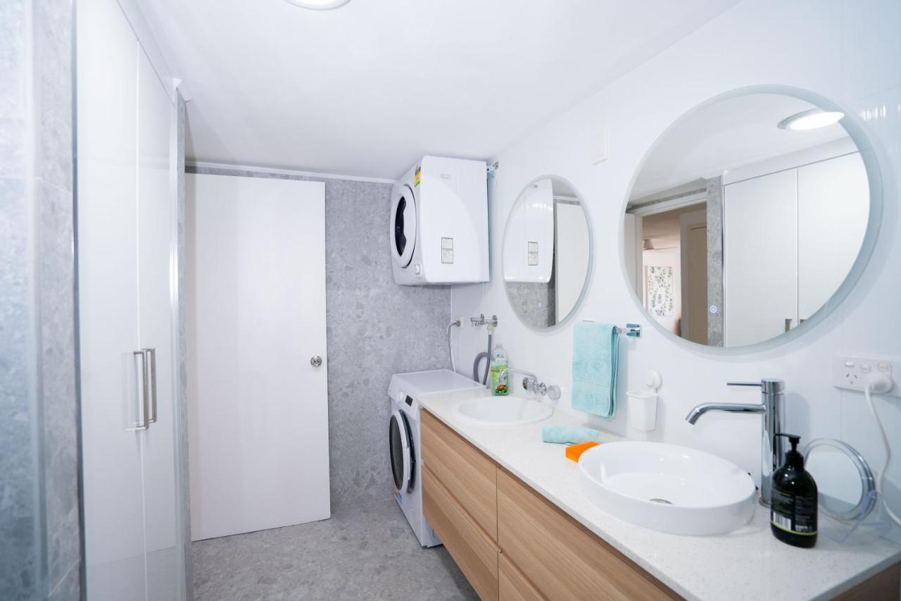 Large Surfers Paradise Apartment With Fantastic Views Gold Coast Esterno foto